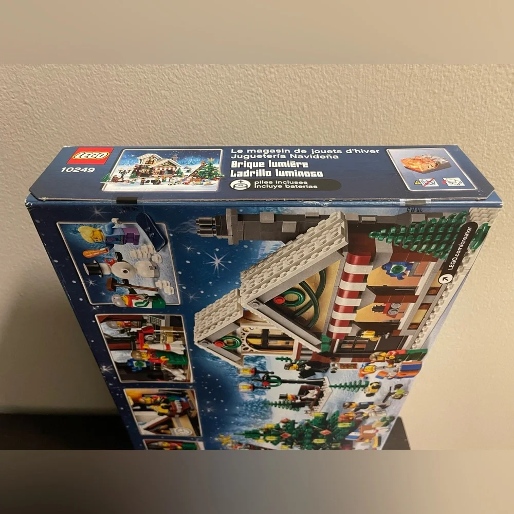 NIB Lego Creator Expert Winter Toy Shop 10249 - Brand New and Sealed - Christmas